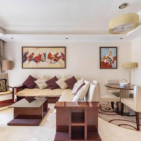 Luxury 1 Bedroom With A Private Beach Taj Granduer Residence At Palm Дубай Екстер'єр фото